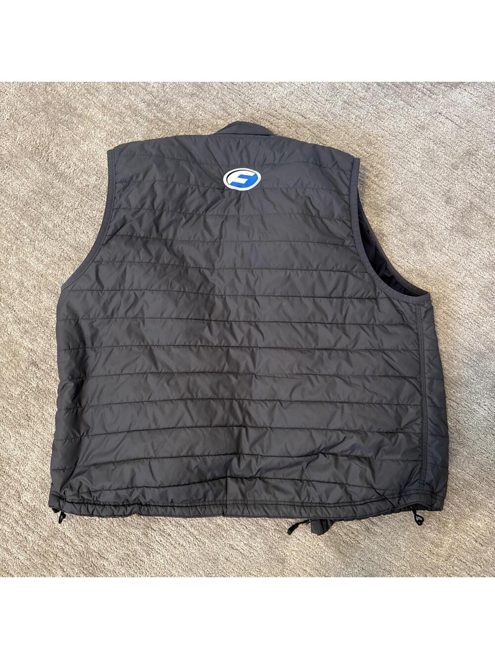 Carhartt Vest Men's Size XL Black Full Zip Puffer Rain Defender Relaxed Fit - Picture 4 of 4